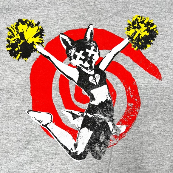 NWOT 5SOS Heartbreak She’s Kinda Hot SS Graphic T-Shirt in Grey Unisex XL - Picture 4 of 5